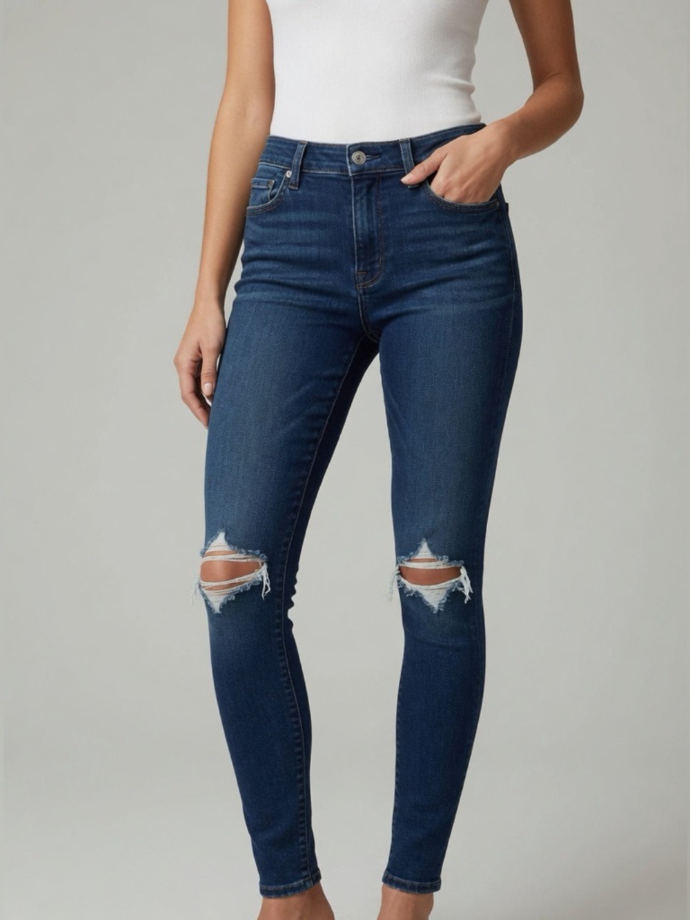 Sz 26 7 For All Mankind High Waist Skinny Jeans in Dark Wash